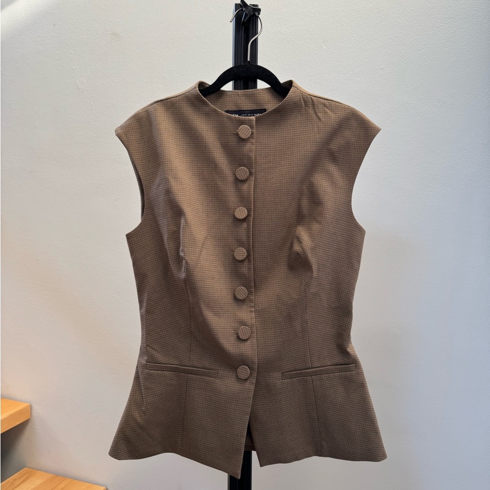 Women’s Brown Houndstooth Vest - NWT